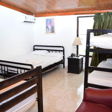 Hotel Roca & Mar Santa Marta  Eksteriør billede